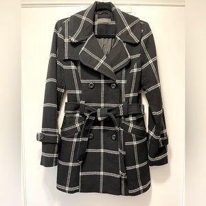 MED | Suzy Shier | EUC Double Breasted Peacoat w tie wrap | Black & White